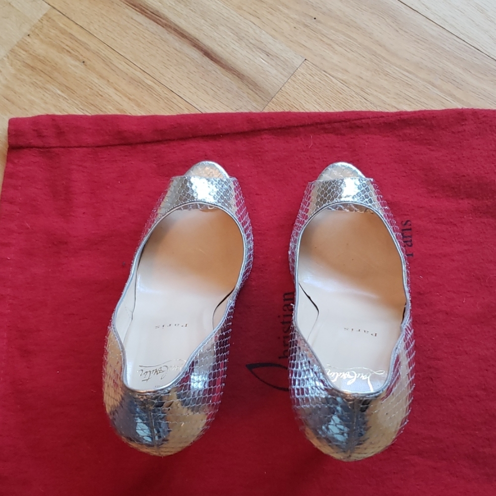 Christian Louboutin Python Peep Toe - image 7